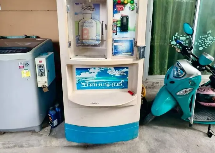 ゲストハウス 208 Budget Wi-fi Utilities Bangkoks Center バンコク都